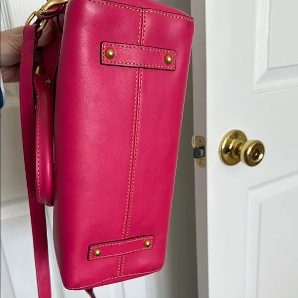 Dooney & Bourke Florentine Pink Crossbody Bag with Adjustable Strap - Picture 7 of 7